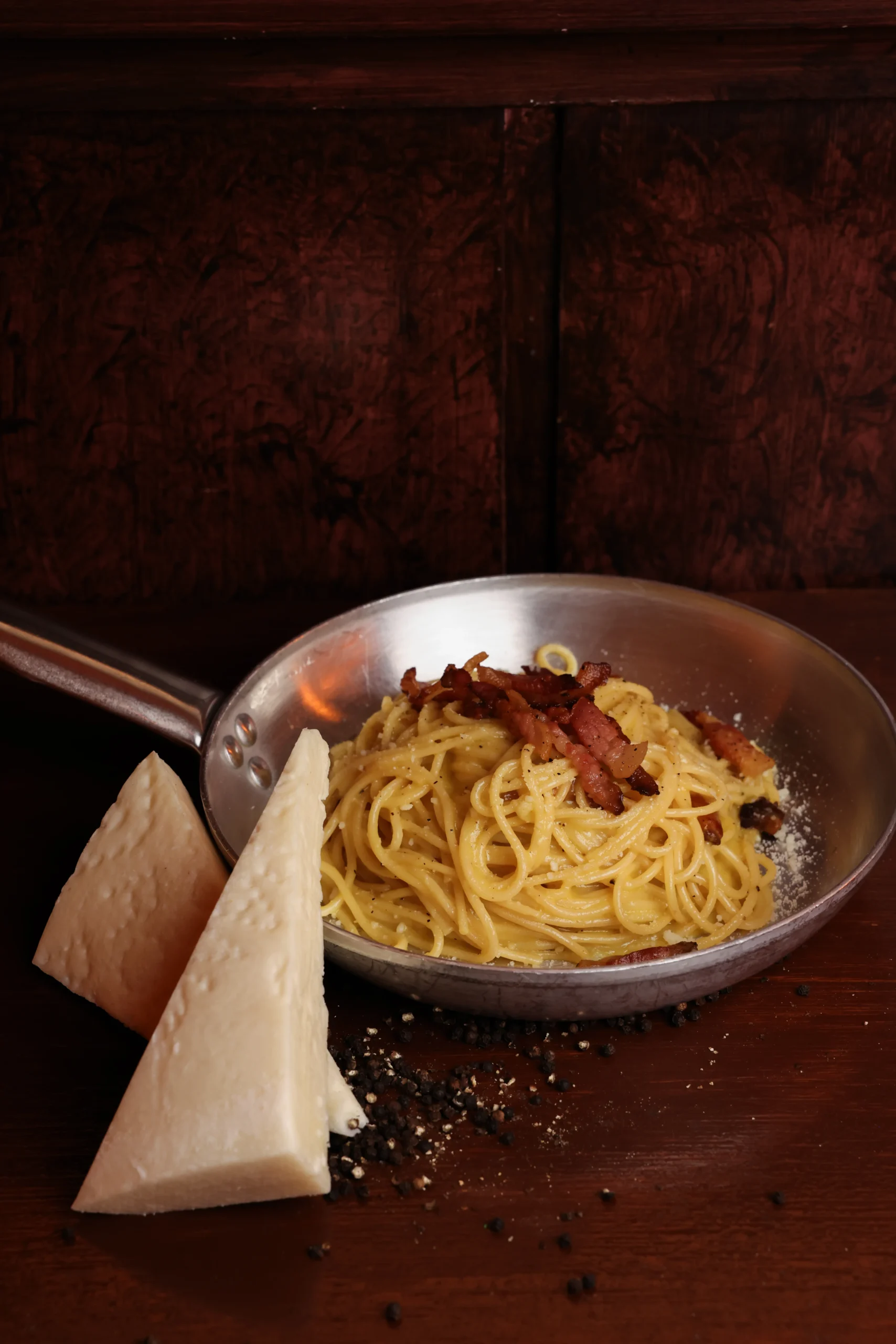 carbonara-con-pecorino-osteria-della-vite-roma